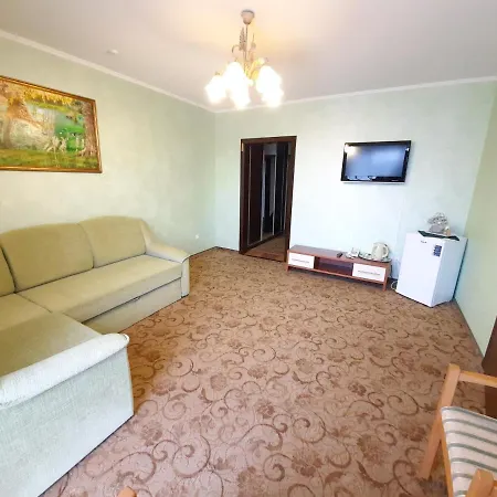 Hotel Tsvit Paporoti 2*