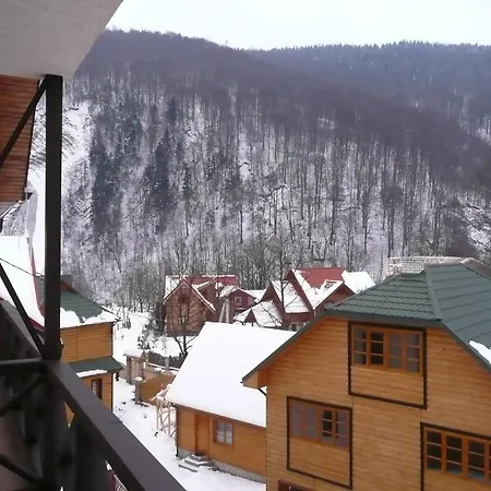 Hotel Tsvit Paporoti Jaremtsje