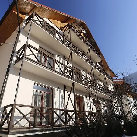 Tsvit Paporoti Hotel