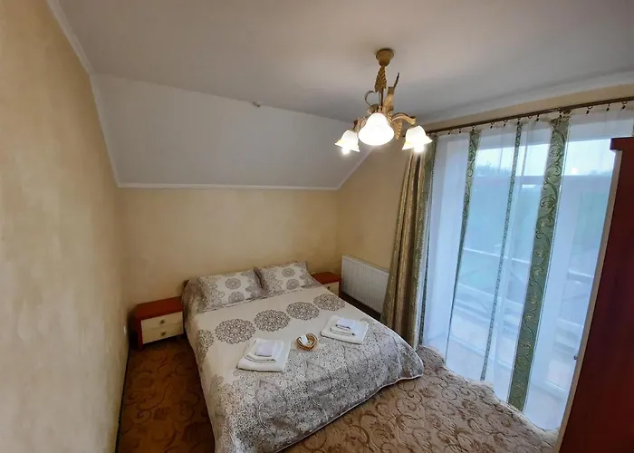 Otel Tsvit Paporoti 2*