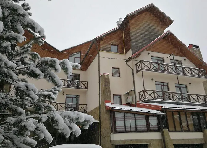 Otel Tsvit Paporoti 2*