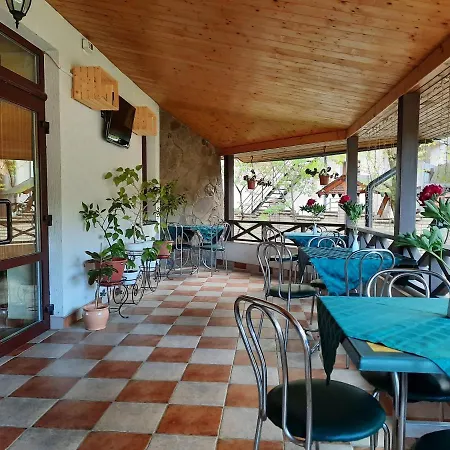 Hotel Tsvit Paporoti Jaremcze