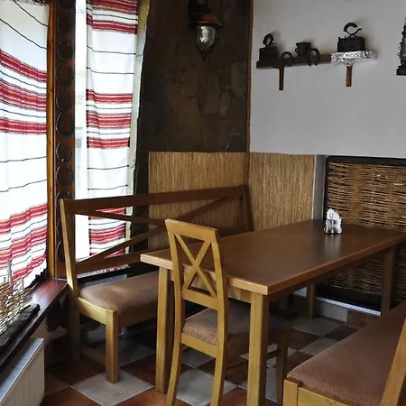 Tsvit Paporoti Hotel Jaremcze