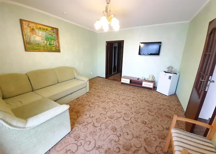 Hotel Tsvit Paporoti 2*