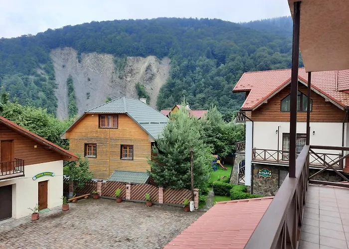 Tsvit Paporoti 2* Jaremče