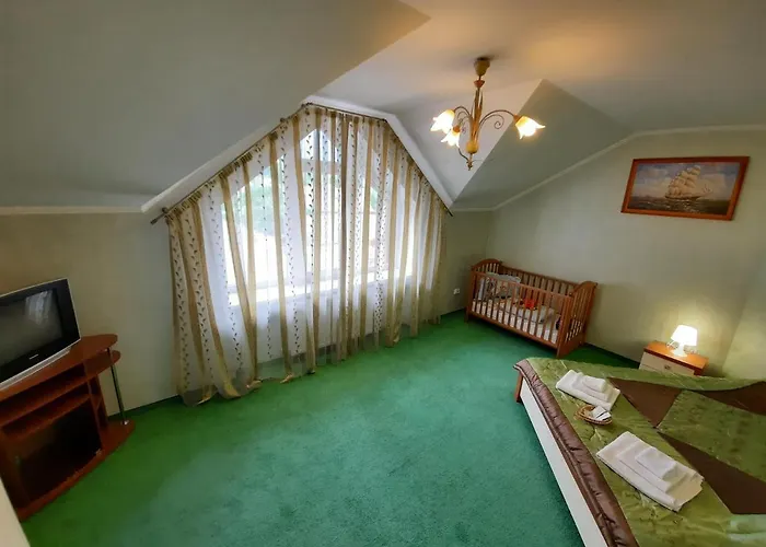 Hotel Tsvit Paporoti Jaremče