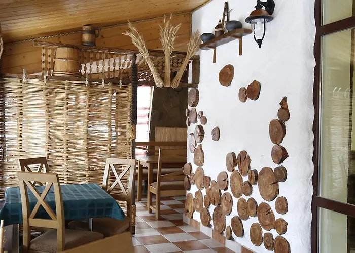 Hotel Tsvit Paporoti